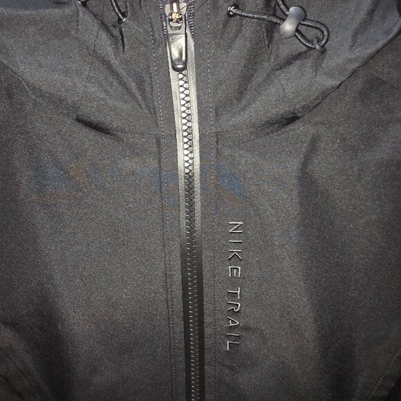 Womens small Nike Trail Gore-Tex jacket - Picture 4 of 7